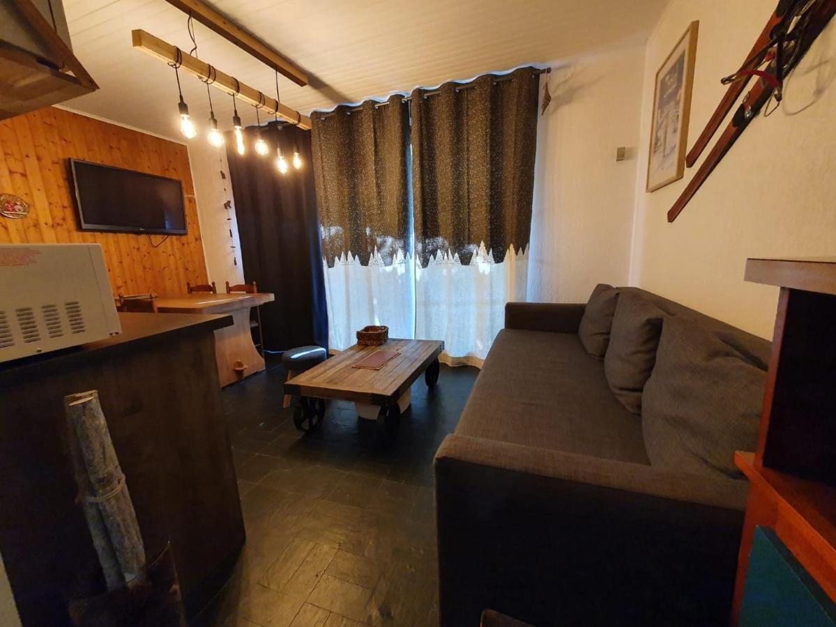 Les Ambrunes Châtel Dış mekan fotoğraf