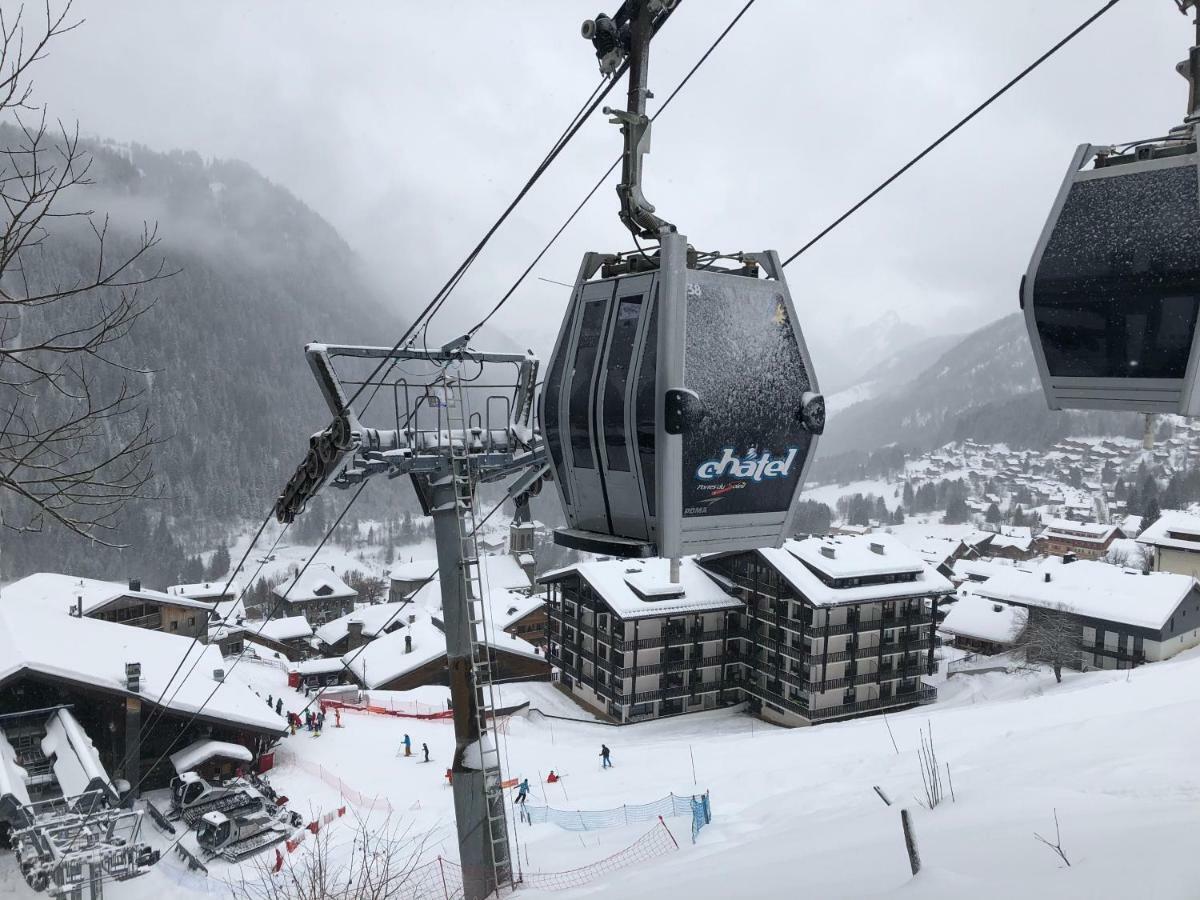 Les Ambrunes Châtel Dış mekan fotoğraf